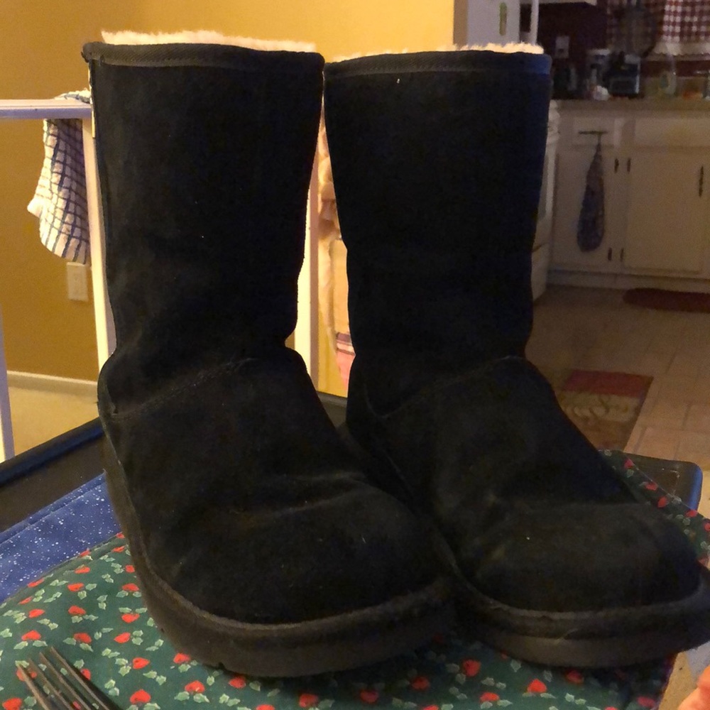 UGG Mayfair Boot, 8
